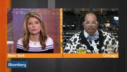 Oil Climbs to Third-Straight Weekly Gain News Clip