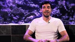 How to Maintain a Big Fish Tank Instructional Video