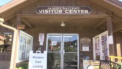 Shutdown stalls commerce near Yosemite park News Clip