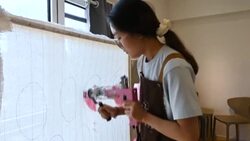 CLEAN : Tuft Love: Young Chinese weave away stress with crafts News Clip