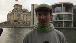 Climate activists in protest swim in Berlin river Instructional Video