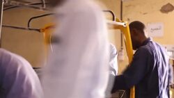 CLEAN : Sudan's electric rickshaws cut costs, help environment News Clip