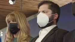 VOICED : Boric promete ante empresarios que su gobierno en Chile será "ecologista" News Clip