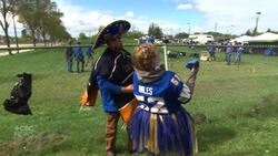 Bombers, Riders fans put rivalry aside to party at Banjo Bowl News Clip