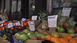 Volunteers show acts of kindness in helping battle coronavirus News Clip