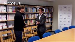 Britain’s man in Brussels bows out ahead of Brexit talks News Clip