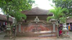 Bali - Island Paradise in Indonesia Instructional Video