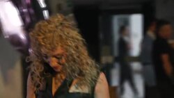 CLEAN : Haute couture: exclusive presentation of Julien Fournié's autumn/winter collection News Clip