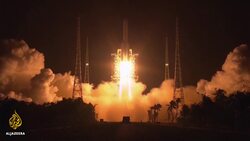 China’s lunar mission Chang’e returns to Earth with Moon rocks News Clip