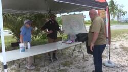 CLEAN : Hunting pythons in Florida, for profit and therapy News Clip