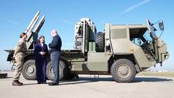 Rachel Reeves meets with UK defence suppliers to Ukraine at RAF Northolt News Clip