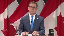 Macklem foresees gradual recovery News Clip