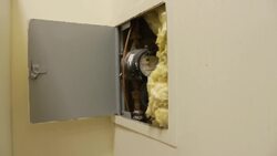 How to Deal with a Plumbing Emergency Instructional Video