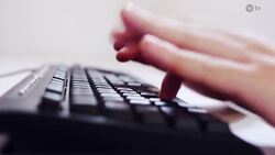 HSBC down: Online banking and app not working in major outage Instructional Video