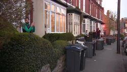 UK: Country comes together again to support the NHS and Medical workers keeping us safe during the Coronavirus epidemic. News Clip