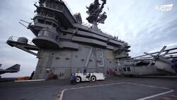 Daily Life of Navy Chef Cooking 1000s of Meals Inside 13 Billion $ Aircraft Carrier Instructional Video