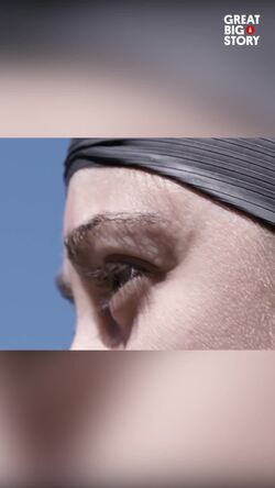 Rachelle Simpson, the thrill of world championship cliff diving Instructional Video