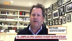 Copper Slides Below $9,000, Nickel Falls by Most in Four Years News Clip