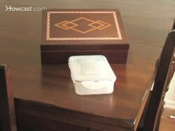 How to Buy a Cigar Travel Humidor Instructional Video
