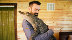 Emotional support animals - Creature comforts: has the US's emotional support animal epidemic gone too far? Instructional Video