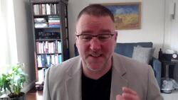 Summertime sadness is a real thing. Here’s what you need to know News Clip