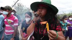 CLEAN : Protesters gather at trial of man accused of environmentalist's murder in Honduras News Clip