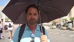 Vatican visitors unfurl umbrellas amid heatwave Instructional Video