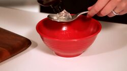 How to Make a Facial Toner Instructional Video