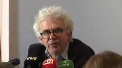 Activists support detained Portuguese hacker Instructional Video