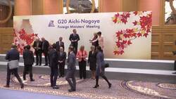 G20 foreign ministers gather for 'family photo' Instructional Video