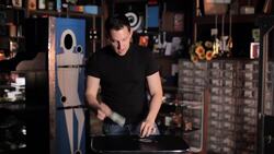 How to Do the Linking Paper Clips Magic Trick Instructional Video