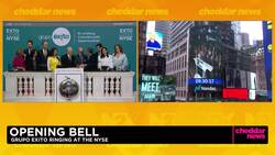 Stocks Dip But Wall Street Heads for Positive Week News Clip
