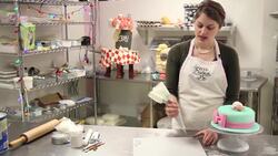 How to Pipe a Message on a Cake Instructional Video