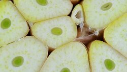 slicce garlic rotation Stock Footage