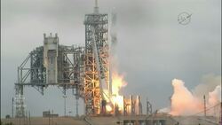 Space tourist dishes on his upcoming flight to the moon News Clip