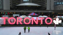 Toronto, Canada: 3D sign in the Nathan Phillips Square Stock Footage