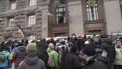 CLEAN : Police, protesters clash outside Kiev News Clip