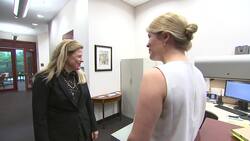 Legal expert: subpoena battle could lead to crisis Instructional Video