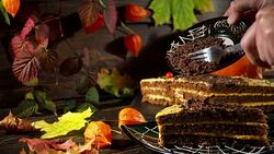 Halloween cake decorating Stock Footage