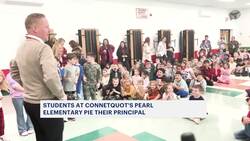 Wantagh elementary school hosts annual Thanksgiving parade News Clip