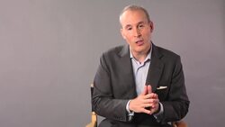 How to Speak in Public with Confidence Instructional Video