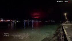 Night sky illuminated by Hawaii volcano eruption News Clip