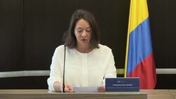 VOICED : Una veintena de militares admiten haber ejecutado a cientos de civiles en Colombia News Clip
