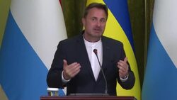 CLEAN : Luxembourg's PM hopes EU will send a "strong signal" to Ukraine with "candidate status" News Clip