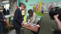 CLEAN : Sovereignist Presidential candidate Nicolas Dupont-Aignan votes in French presidential election News Clip