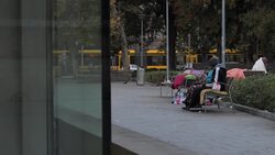 Homeless people react to ban on living in public areas in Hungary Instructional Video