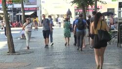 CLEAN : Lille declares mask-wearing compulsory in "certain areas" (2) News Clip