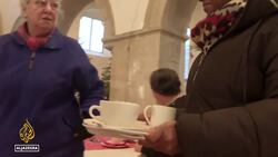 UK charities open 'warm banks' as weather gets colder News Clip