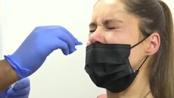 CLEAN : A day in the busy life of a Parisian analysis laboratory during the Covid crisis News Clip