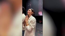 'Satyaprem Ki Katha' stars Kartik Aaryan and Kiara Advani surprise fans, visit movie theatre News Clip